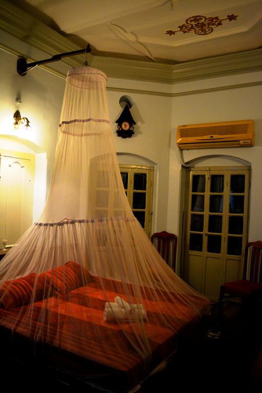 Shiva Ganges View Guest House Bénarès Extérieur photo